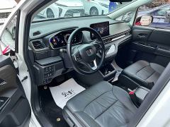 Honda Odyssey 2.0L e:HEV Sharp Radiance Edition - фото 6