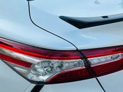 Toyota Camry 2.5S Sharp Elegance Edition - ფოტო 10