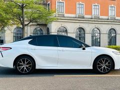 Toyota Camry 2.5S Sharp Elegance Edition - ფოტო 12