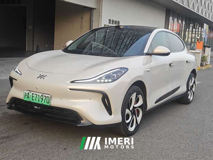 IM Motors Zhiji LS6 Max Standard Edition
