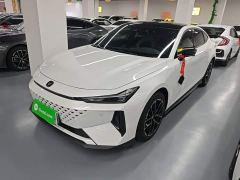 Changan UNI-V Smart Electric iDD Blue Whale Smart Electric iDD 136km Smart Premium Edition - photo 1