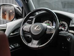 Lexus LX 570 Middle East Edition - ფოტო 10
