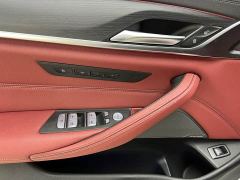 BMW 5 Series 530Li Luxury M Sport Package - ფოტო 19