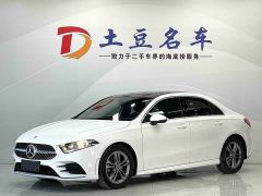 Mercedes-Benz A-Class Facelift A 180 L Sport Sedan - фото 1