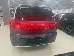 Leapmotor D19 Extended Range 500 Deluxe Edition Six-Seater - photo 13