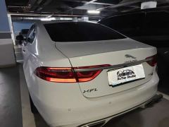 Jaguar XFL 2.0T P250 Two-Wheel Drive Premium Luxury Edition - фото 2
