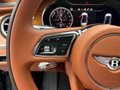 Bentley Flying Spur Plug-in Hybrid 2.9T V6 - photo 10