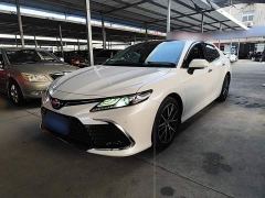 Toyota Camry 2.5G Luxury - ფოტო 1