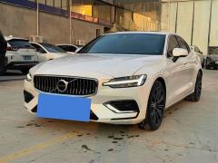 Volvo S60 B4 Smart Luxury Edition - ფოტო 1