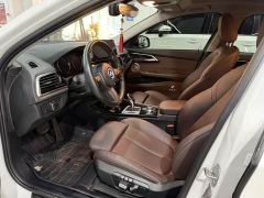 BMW 1 Series 120i M Sport Night Edition - ფოტო 4