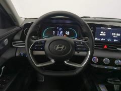 Hyundai Elantra 1.5L CVT GLX Elite - ფოტო 11