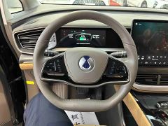 Denza D9 DM-i 1040 Premium - фото 10