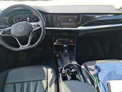 Volkswagen Passat 380TSI Elite - фото 12
