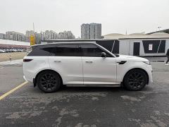 Land Rover Range Rover Sport 400PS Dynamic SE - ფოტო 4