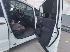 Honda Odyssey 2.0L e:HEV Sharp Comfort Edition - ფოტო 8