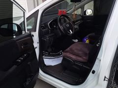Honda Odyssey 2.0L e:HEV Sharp Comfort Edition - ფოტო 9