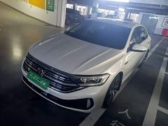 Volkswagen Sagitar 300TSI DSG Excellence Edition - ფოტო 1