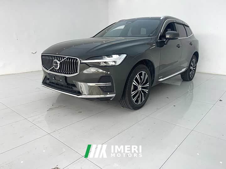 Volvo XC60 B5 AWD Smart Remote Luxury Edition