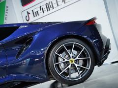 Lotus Emira 2.0T DCT First Edition - фото 10