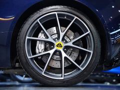 Lotus Emira 2.0T DCT First Edition - фото 16