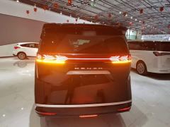 Denza D9 DM-i Smart Drive 1020 Four-Wheel Drive Flagship - photo 5