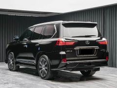 Lexus LX 570 Middle East Edition - ფოტო 7