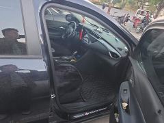 Buick Encore GX 20T CVT FWD Premier - ფოტო 8