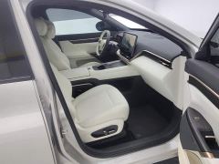 Dongfeng eπ008 210Max Extended Range 6-Seater - ფოტო 8