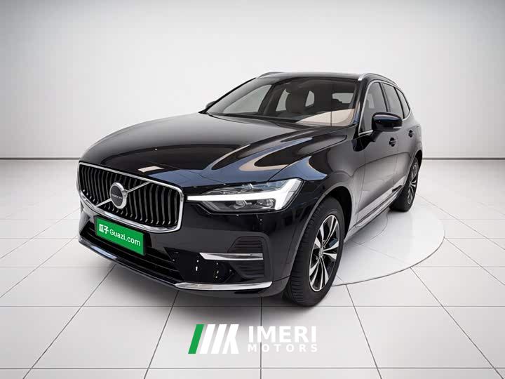 Volvo XC60 B5 AWD Smart Luxury Edition - автомобиль из Китая