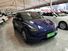Tesla Model Y Standard Range RWD - photo 3