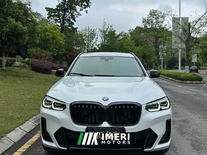 BMW X3 xDrive30i Premier M Night Package