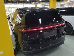 Li Auto i8 Standard Edition - photo 4