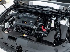 Lexus ES 200 Excellence Edition - ფოტო 11