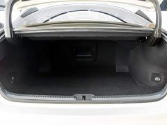 Lexus ES 200 Excellence Edition - ფოტო 12