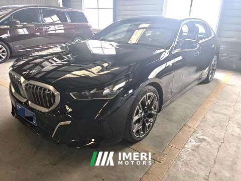 2025 BMW 5 Series 530Li Luxury M Sport Package - ავტომობილი ჩინეთიდან