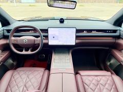 NIO ES8 Six-Seat Executive Luxury Edition - фото 14