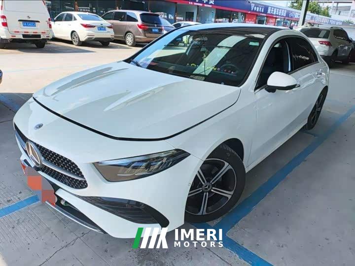 Mercedes-Benz A-Class A 200 L Fashion Edition - автомобиль из Китая