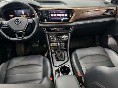 Volkswagen Touareg 330TSI AWD Luxury Edition - фото 10