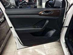 Volkswagen Touareg 330TSI AWD Luxury Edition - фото 4