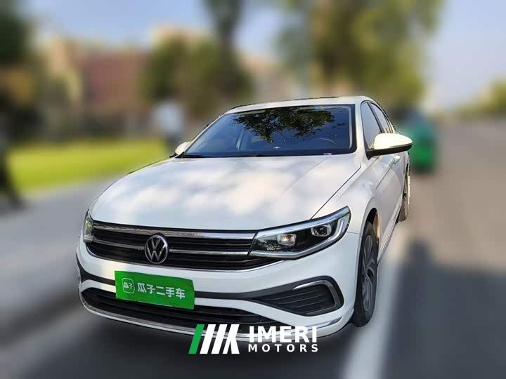 Volkswagen Bora 200TSI DSG Comfort Navigation Edition