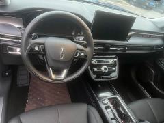Lincoln Explorer 2.0T Two-Wheel Drive Premium - ფოტო 4