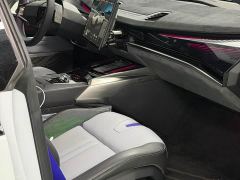 HiPhi Z Five-Seater - ფოტო 15