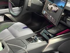 HiPhi Z Five-Seater - ფოტო 16