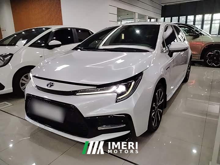 Toyota Corolla Hybrid 1.8H E-CVT Sport - автомобиль из Китая