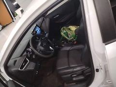 Toyota Corolla Hybrid 1.8H E-CVT Sport - фото 15