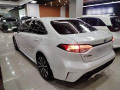 Toyota Corolla Hybrid 1.8H E-CVT Sport - фото 4