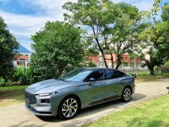 Ford Mondeo Facelift EcoBoost 245 Luxury - ფოტო 1