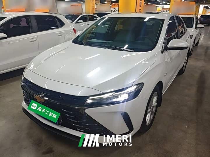 Chevrolet Cruze 1.5L Dual-Clutch Deluxe Edition - автомобиль из Китая