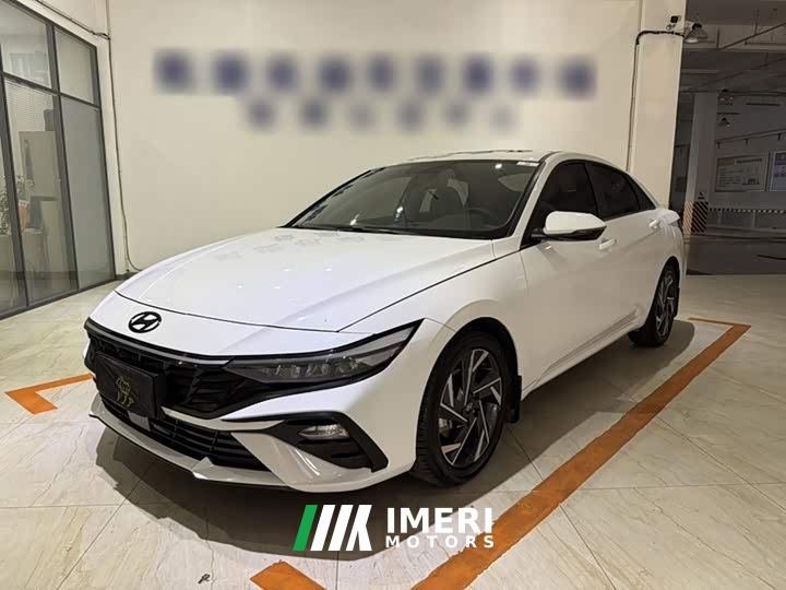 Hyundai Elantra 1.5L CVT GLX Elite - car from China
