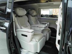 Lexus LM 500h Six-Seat Premium Edition - photo 13